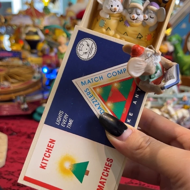 Hallmark 火柴盒小老鼠