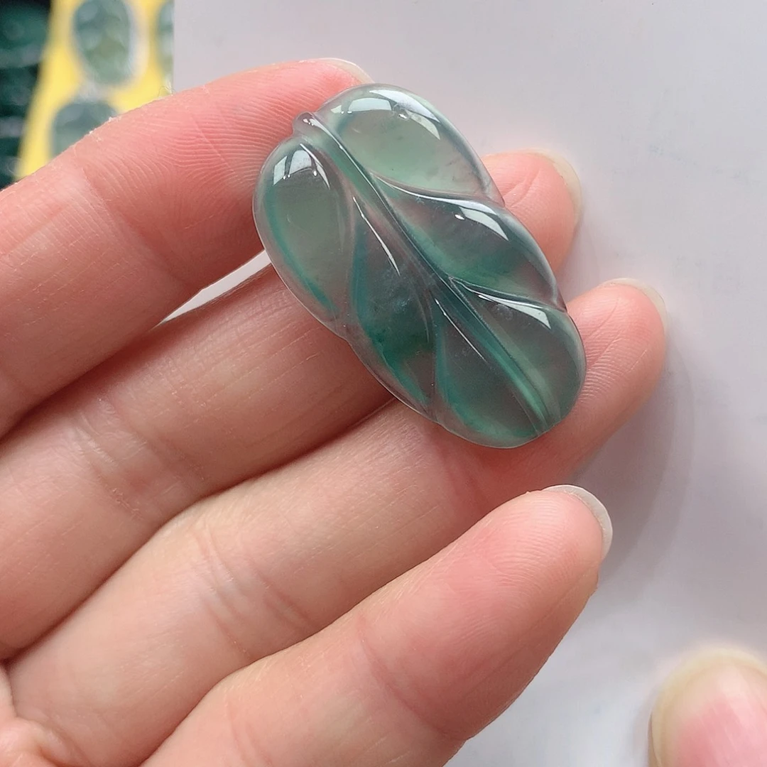 翡翠吊坠(不含链)未镶嵌吊坠