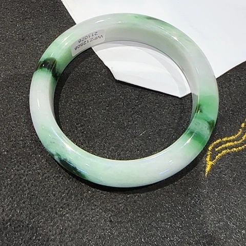 未镶嵌手镯翡翠天然翡翠