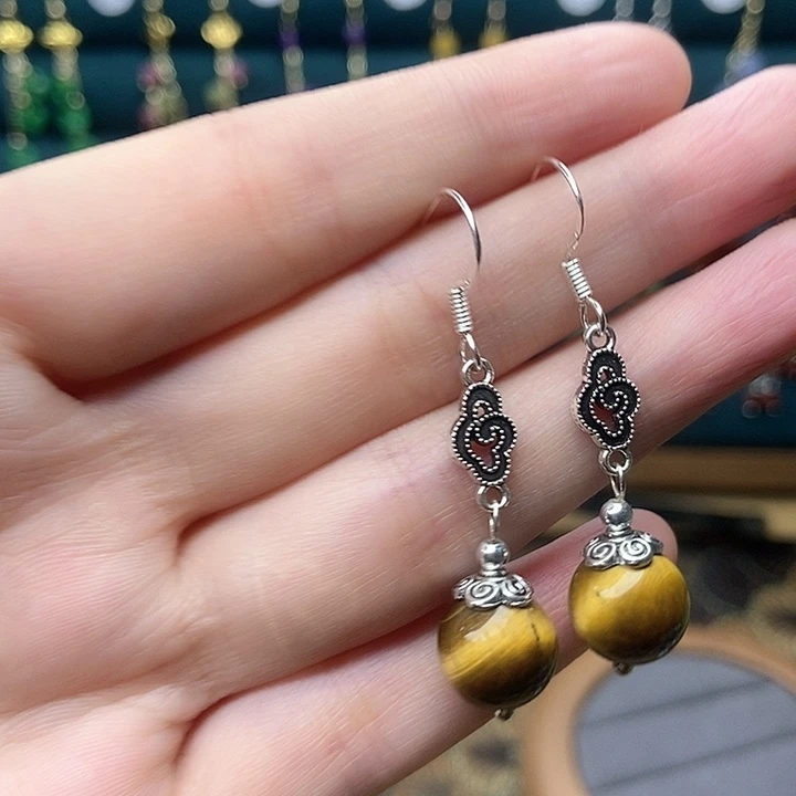 石英质玉耳钉银S925镶嵌