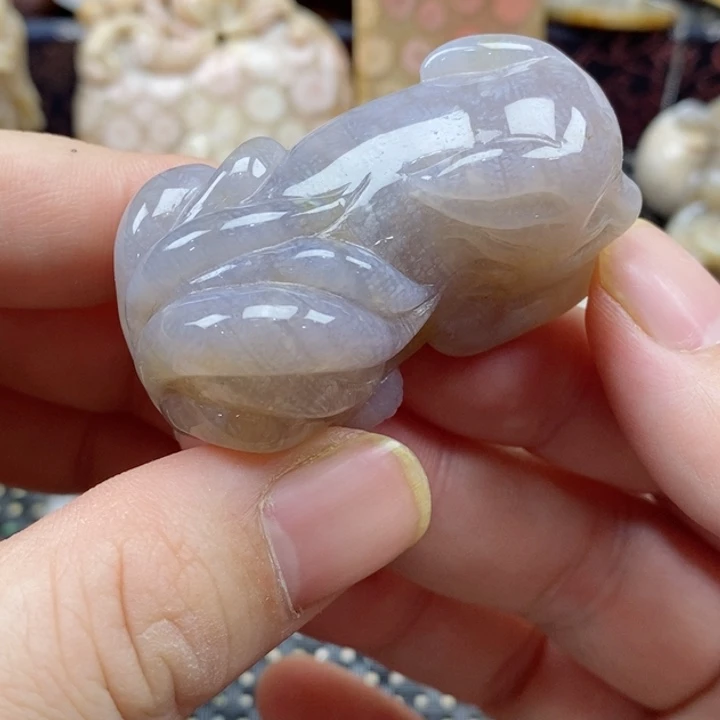 硅化珊瑚（珊瑚玉）颈饰未镶嵌