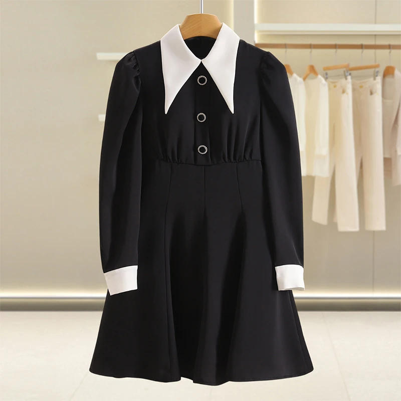 江江上身款【力】优雅黑裙撞色装饰扣连衣裙#VOS58L038