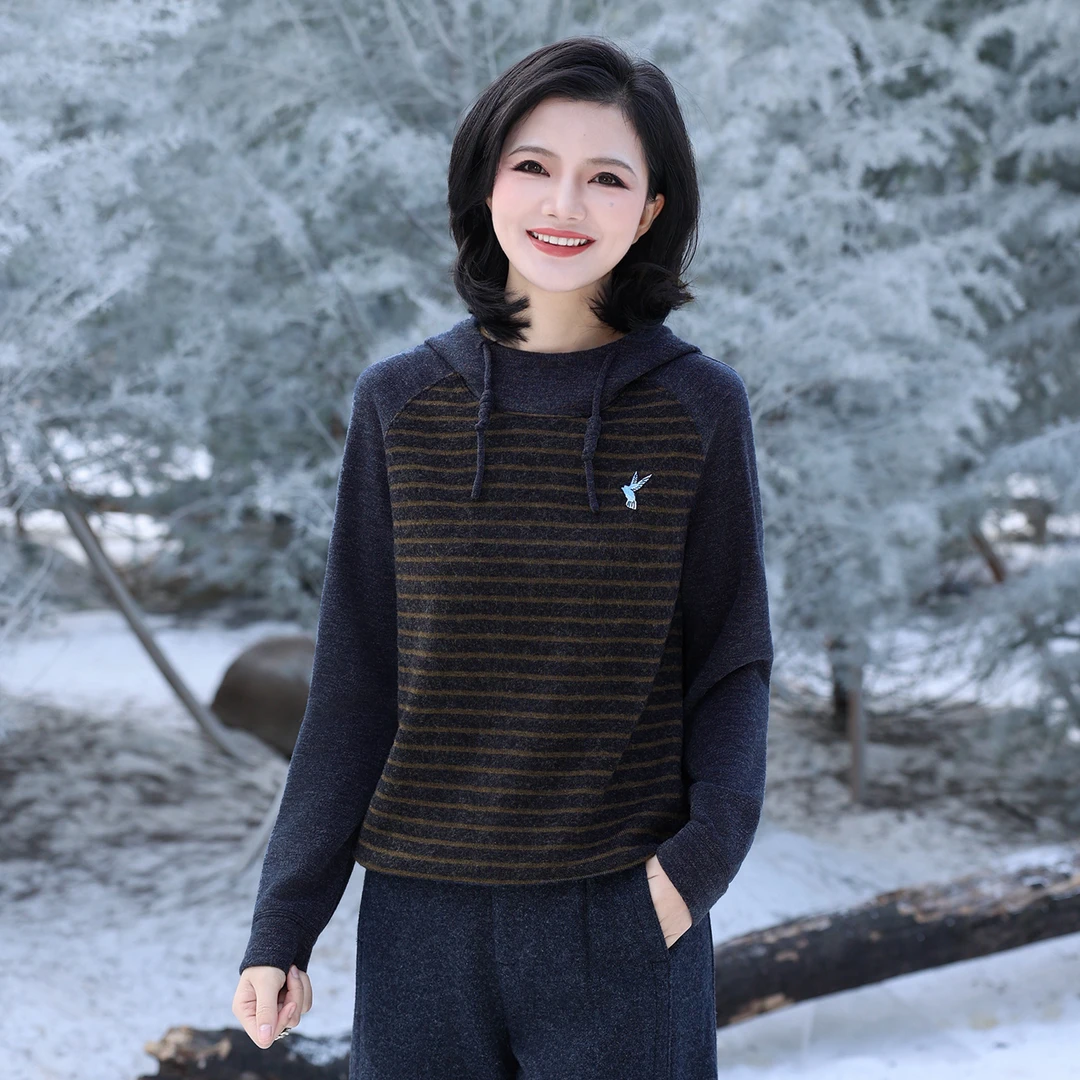 枫竺阿楠anan条纹拼接飞鸟刺绣连帽厚款卫衣女秋冬休闲打底上衣