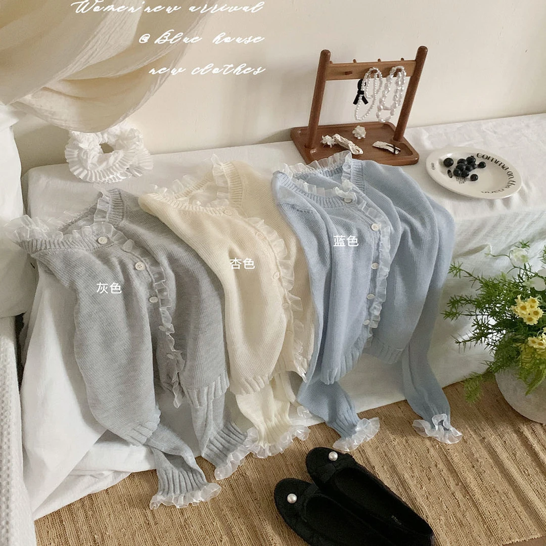 温柔气质蕾丝拼接针织开衫女早秋超美的薄款长袖外搭韩系复古外套