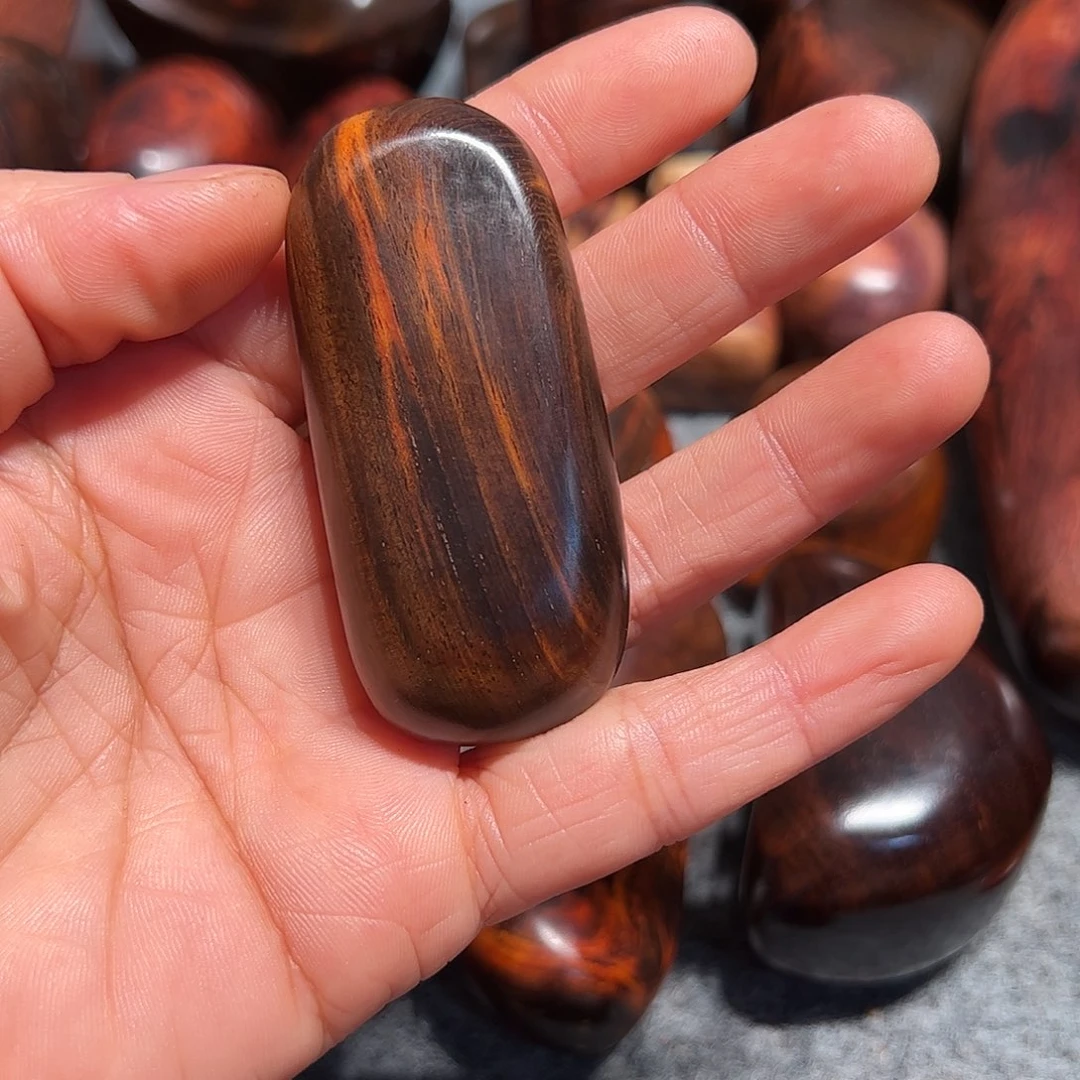 星***晴交趾黄檀（大红酸枝）