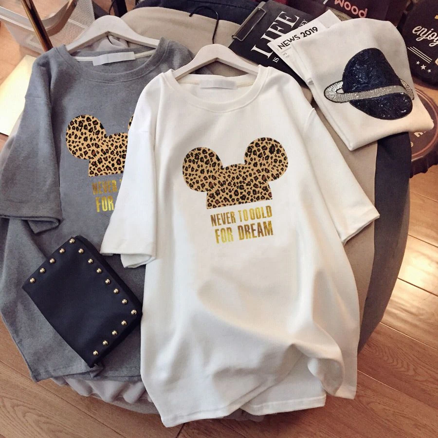 新款韩风宽松短袖T恤女纯棉舒适潮流印花圆领青年百搭上衣春夏