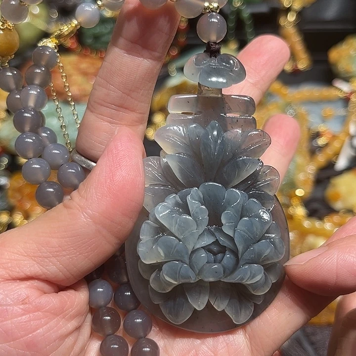 岫玉未镶嵌毛衣链