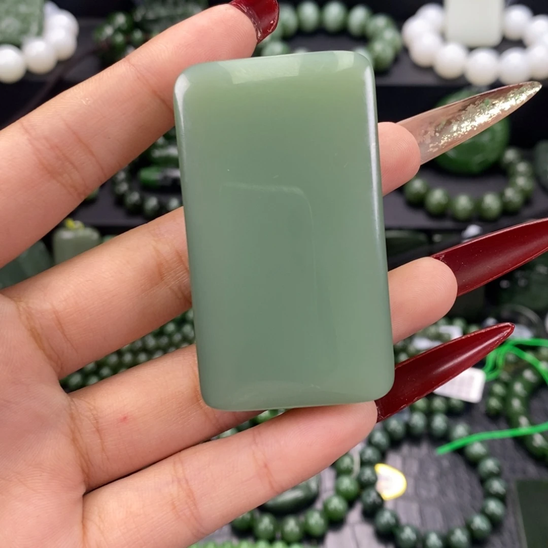 和田玉未镶嵌珠宝奇石