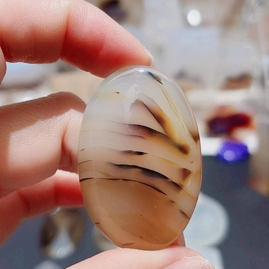 未镶嵌玛瑙/玉髓珠宝奇石