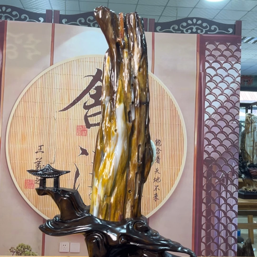 硅化玉（树化玉）未镶嵌摆件