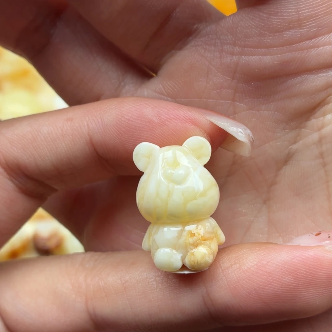 琥珀未镶嵌裸石蜜蜡