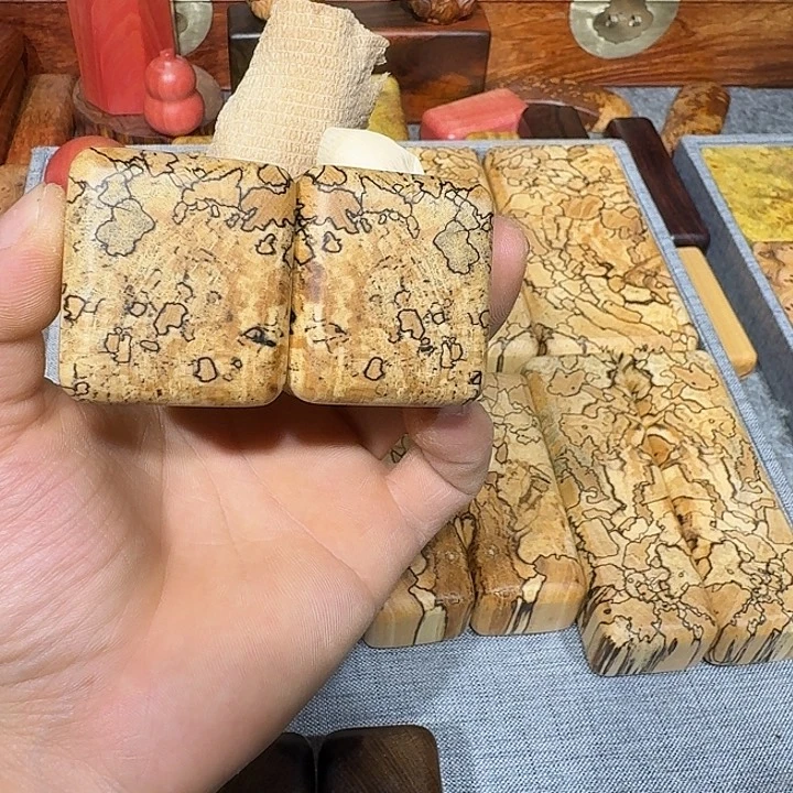 心***筑成套家具紫檀木类滋文峰