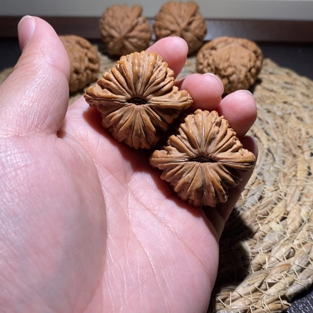 铭***彩吊坠桃核汉高楼全品