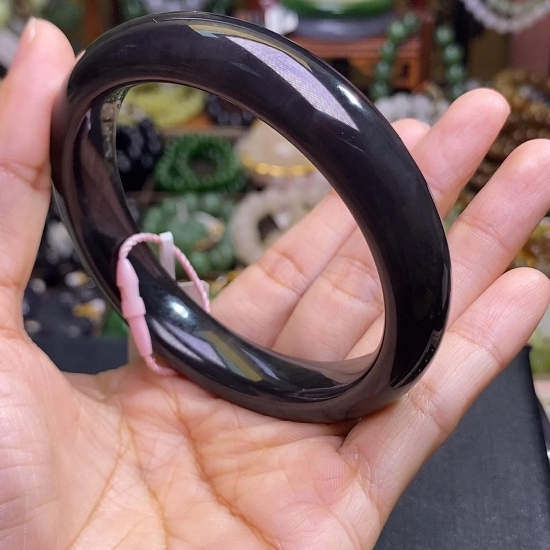 和田玉未镶嵌颈饰57.6 浓烟紫帝王紫脂膏级手镯