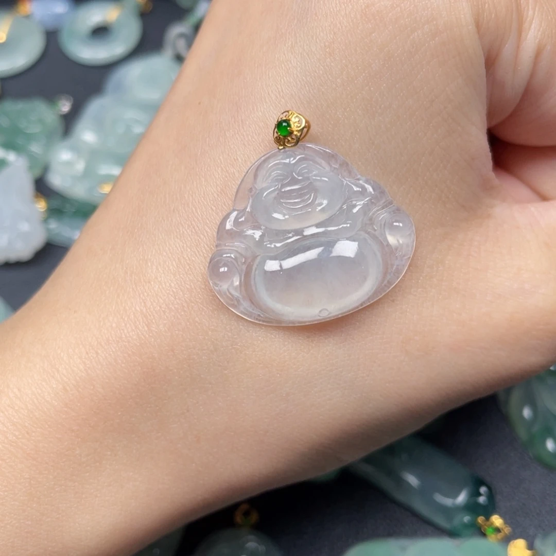 翡翠颈饰18K金镶嵌翡翠