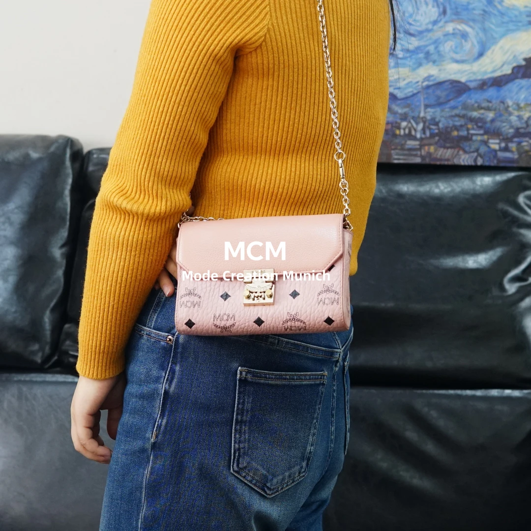 95新 MCM 粉色链条包/CD01502069/2069