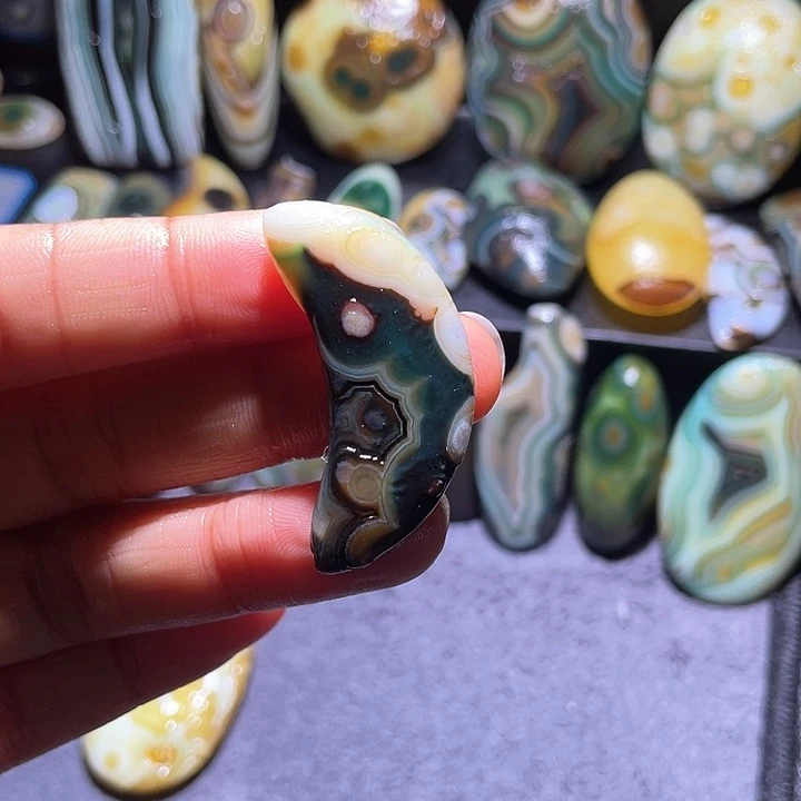 玛瑙/玉髓珠宝奇石未镶嵌