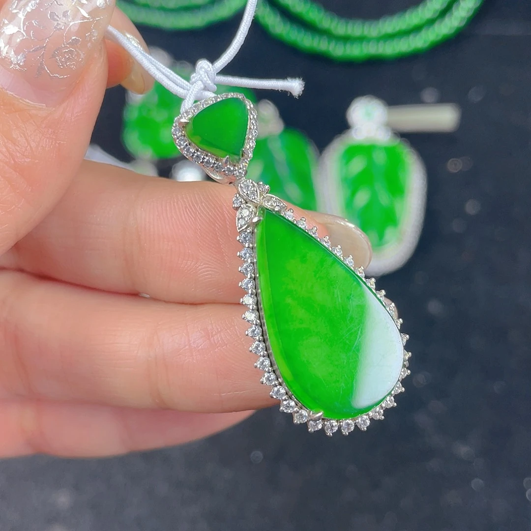 翡翠吊坠(不含链)银S925镶嵌