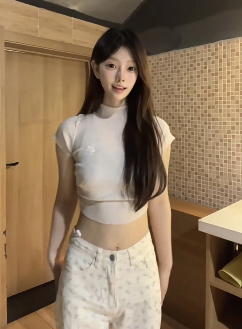 瑕疵！介意勿拍！某保119！姐妹直接冲！国潮字母刺绣短袖