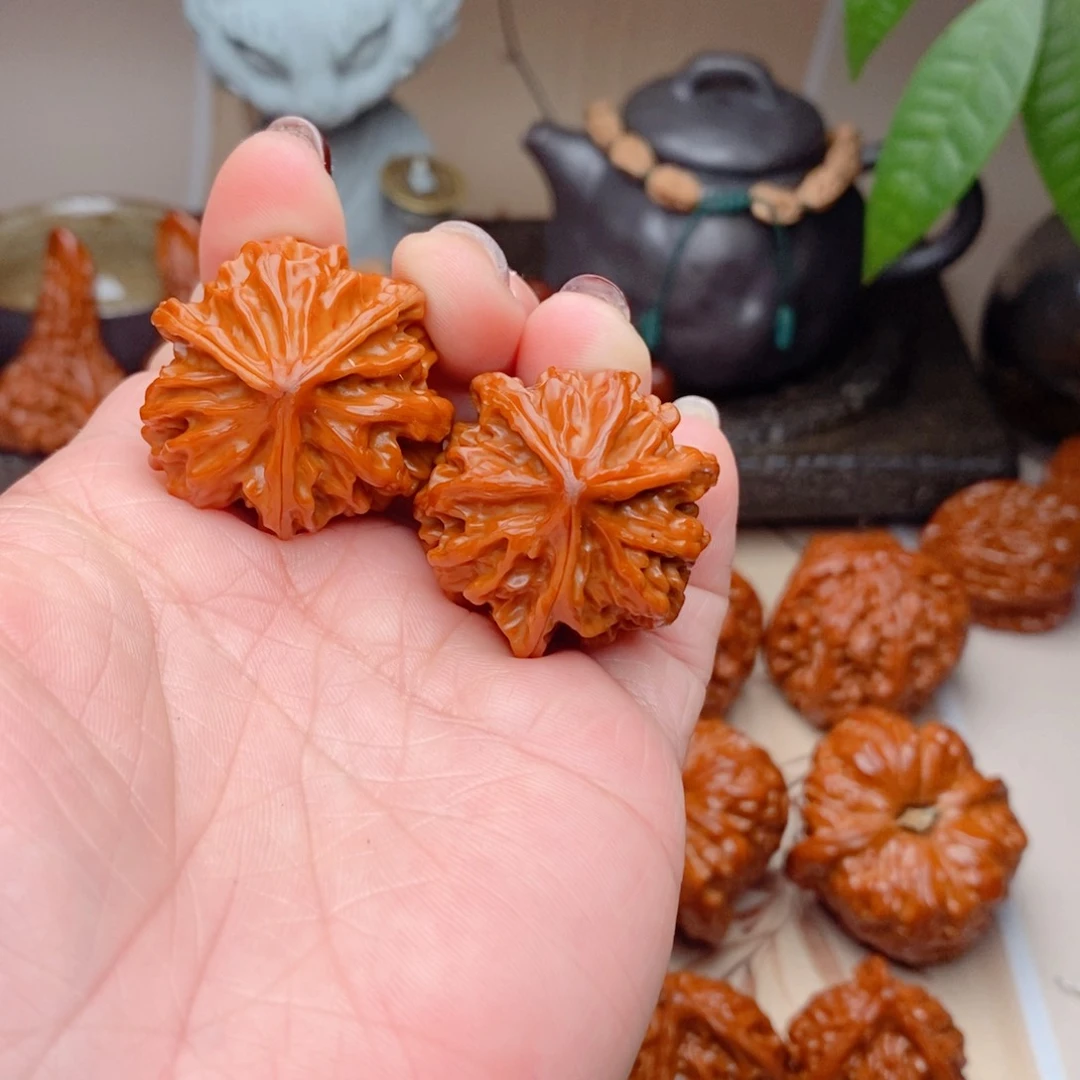 吊坠文玩核桃三棱