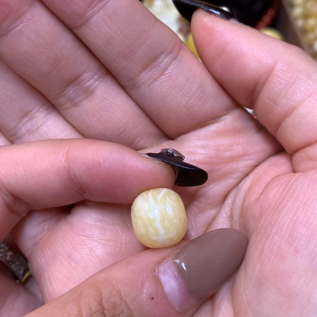 琥珀未镶嵌裸石蜜蜡13