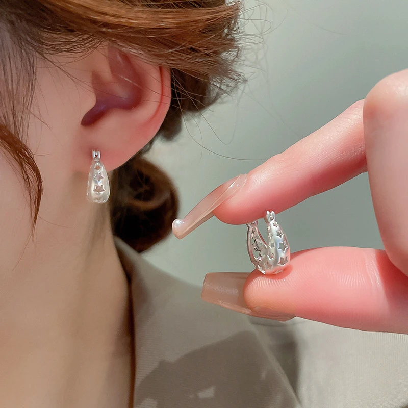 铜合金锆石耳饰 S925银简约星星镂空耳圈耳扣女法式复古轻奢耳环