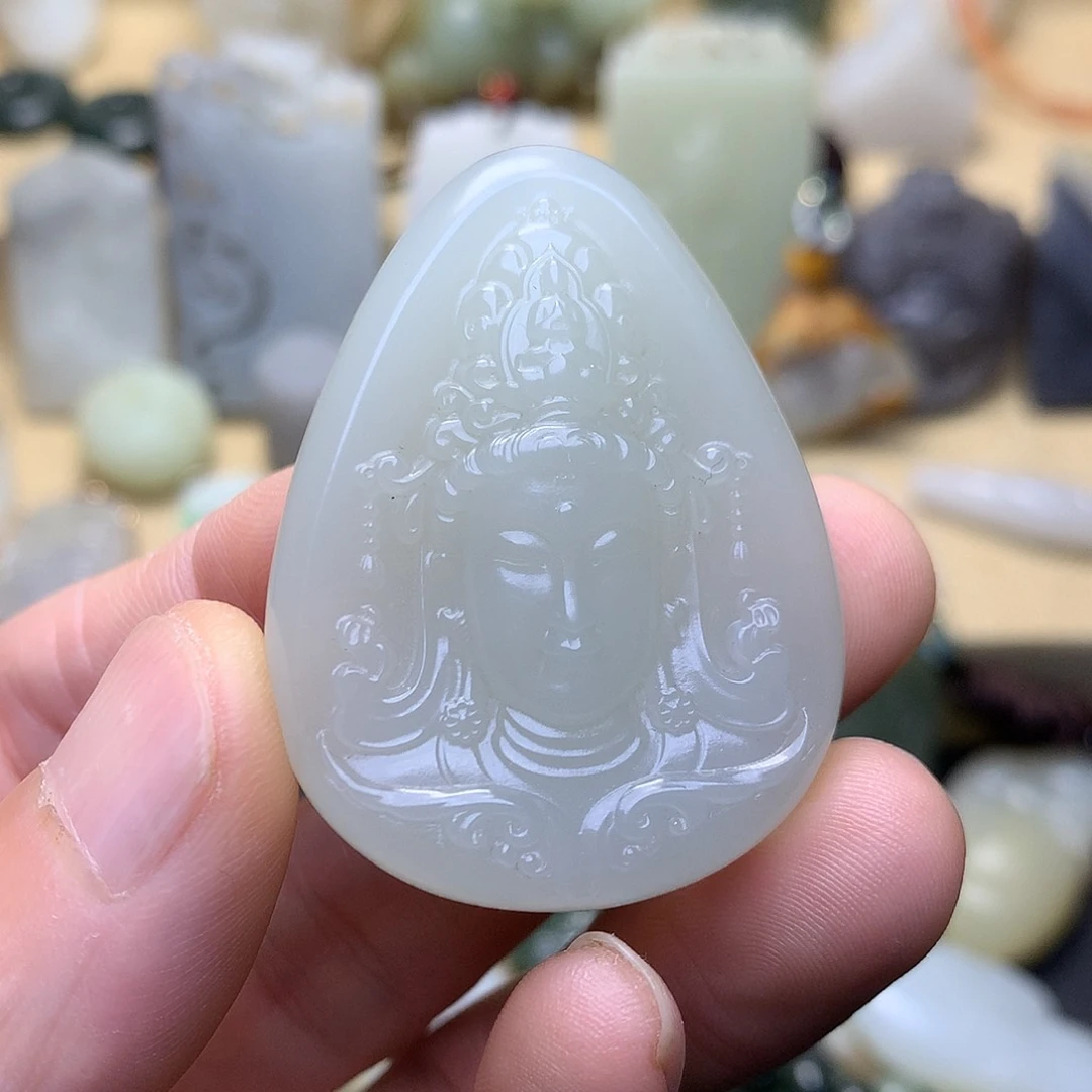 和田玉未镶嵌颈饰