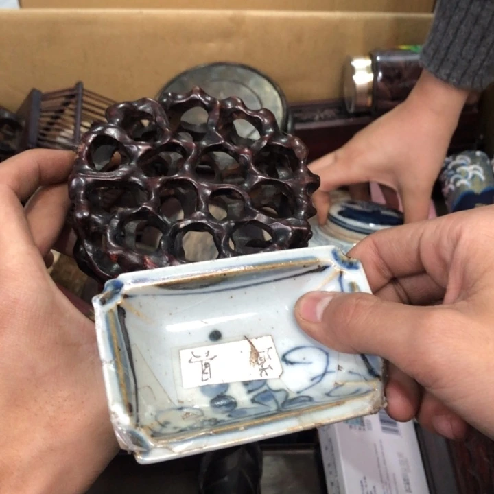 陶瓷孤品单件车里拍