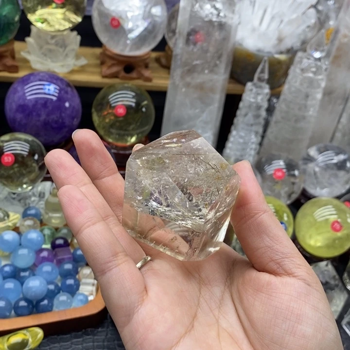 暖***心石材天然茶水晶随行