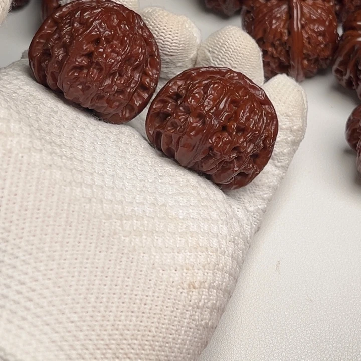 Y***Y吊坠桃核文玩核桃链接