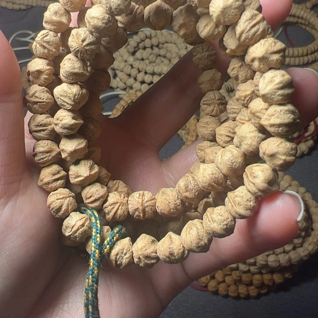 吊坠柏香籽/百香籽臭*玖