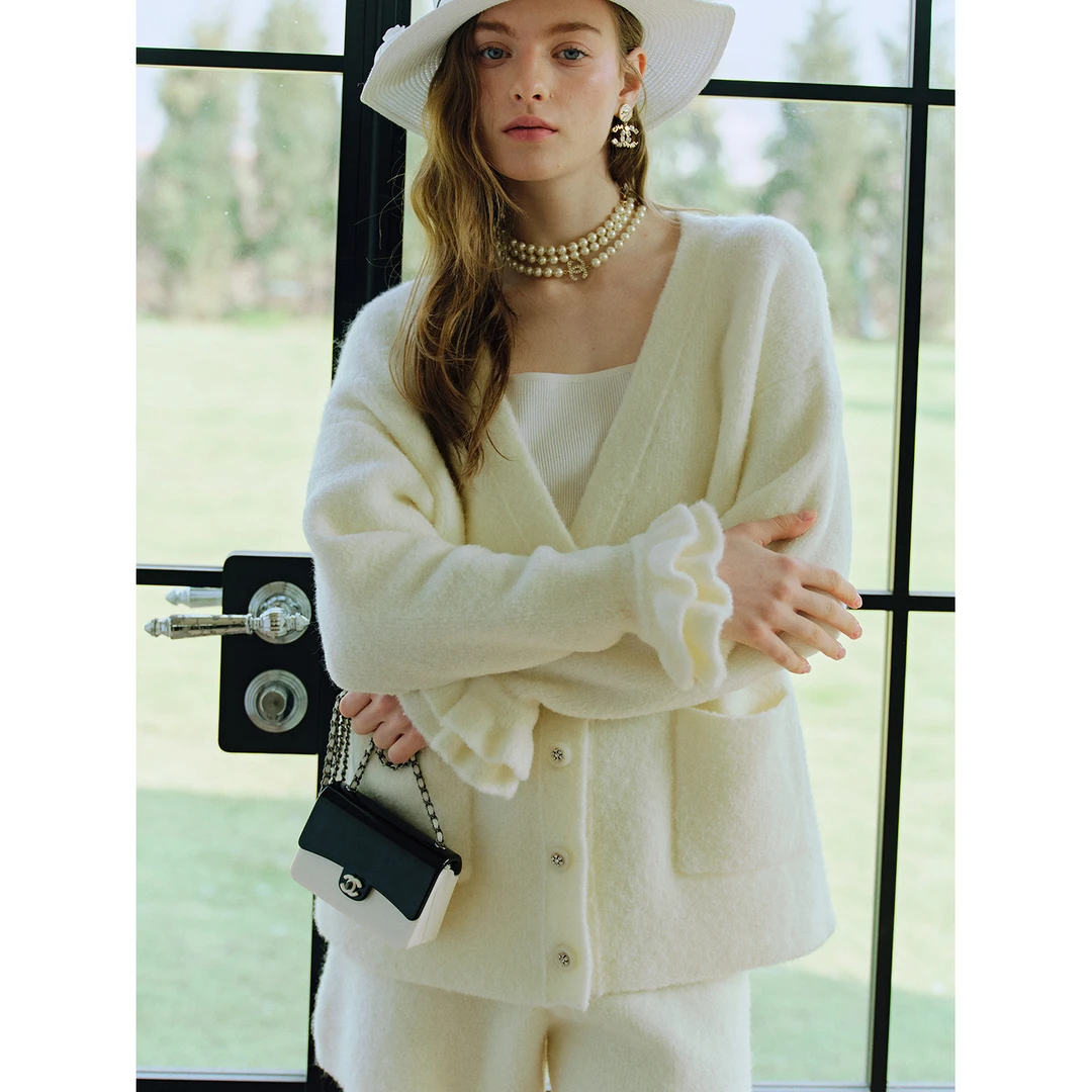 小岛微风【达播】“花苞小香” 进口云朵羊毛荷叶袖大开衫 M51KS0150