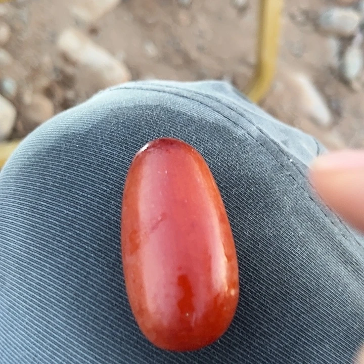 石英质玉未镶嵌吊坠(赠链)