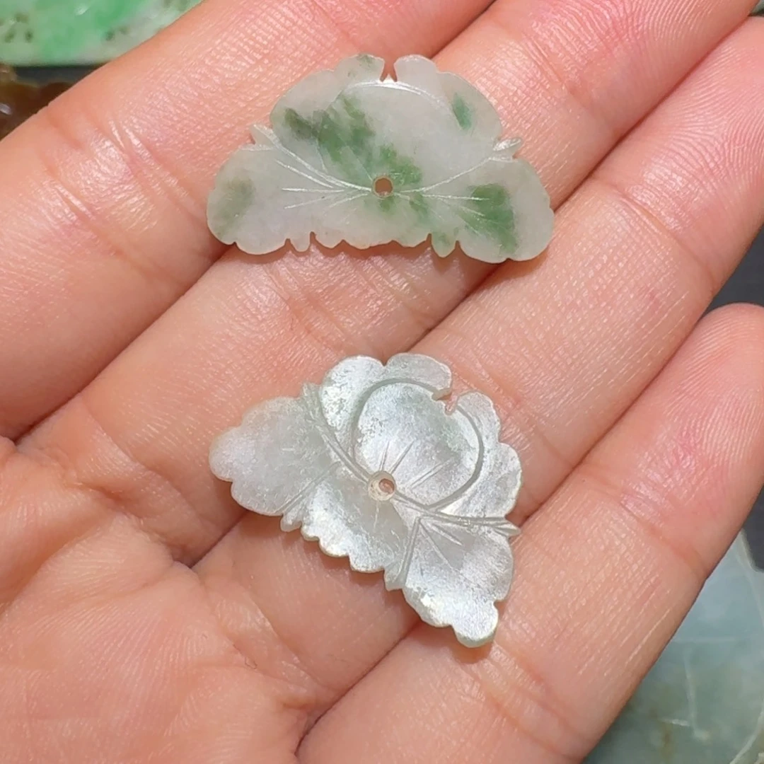 翡翠未镶嵌颈饰翡翠帽花