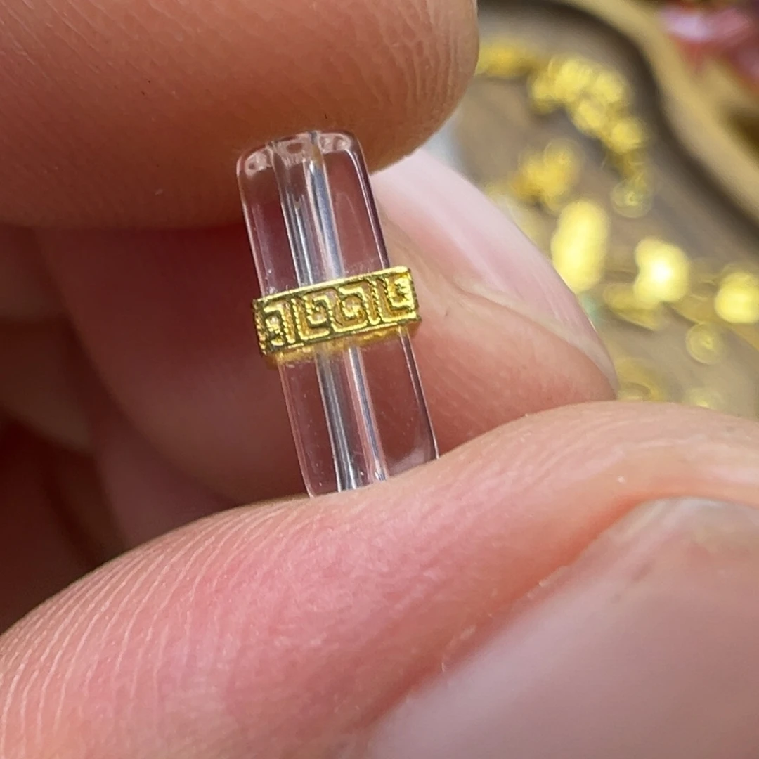 水晶颈饰18K金镶嵌白水晶