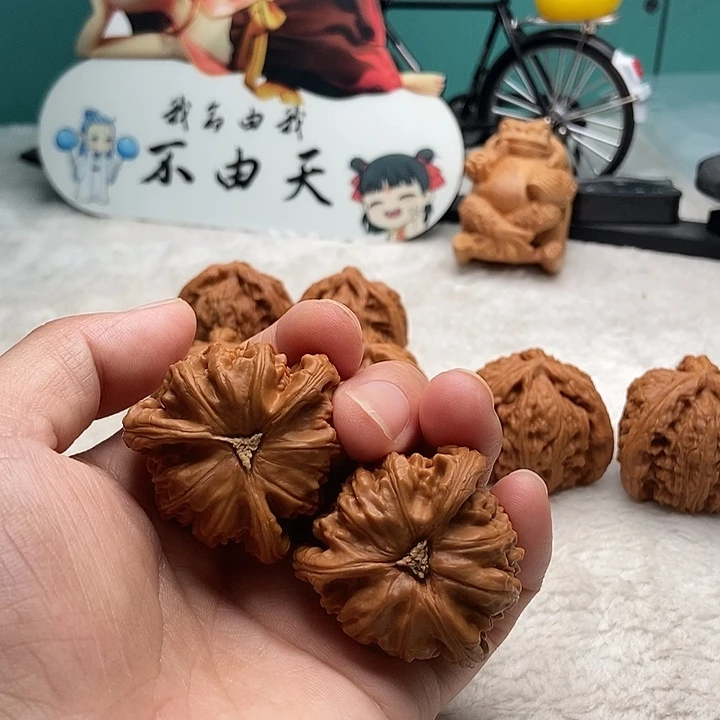 文玩核桃把件忆*三棱