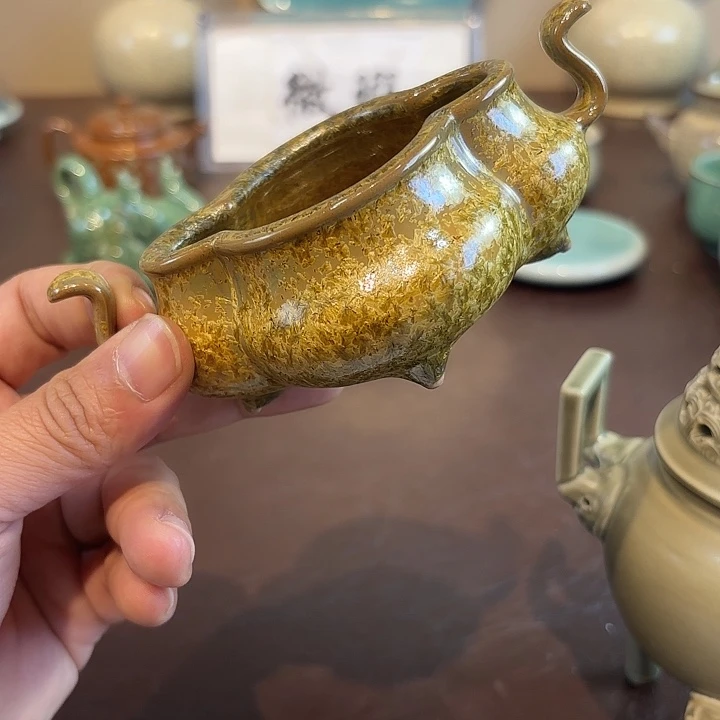 瓷片龙泉青瓷福利青瓷