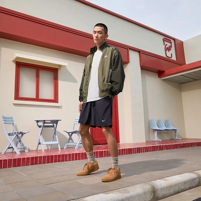 【滔搏运动】NIKE耐克男子立领休闲「流光风」夹克梭织外套HQ6110-222