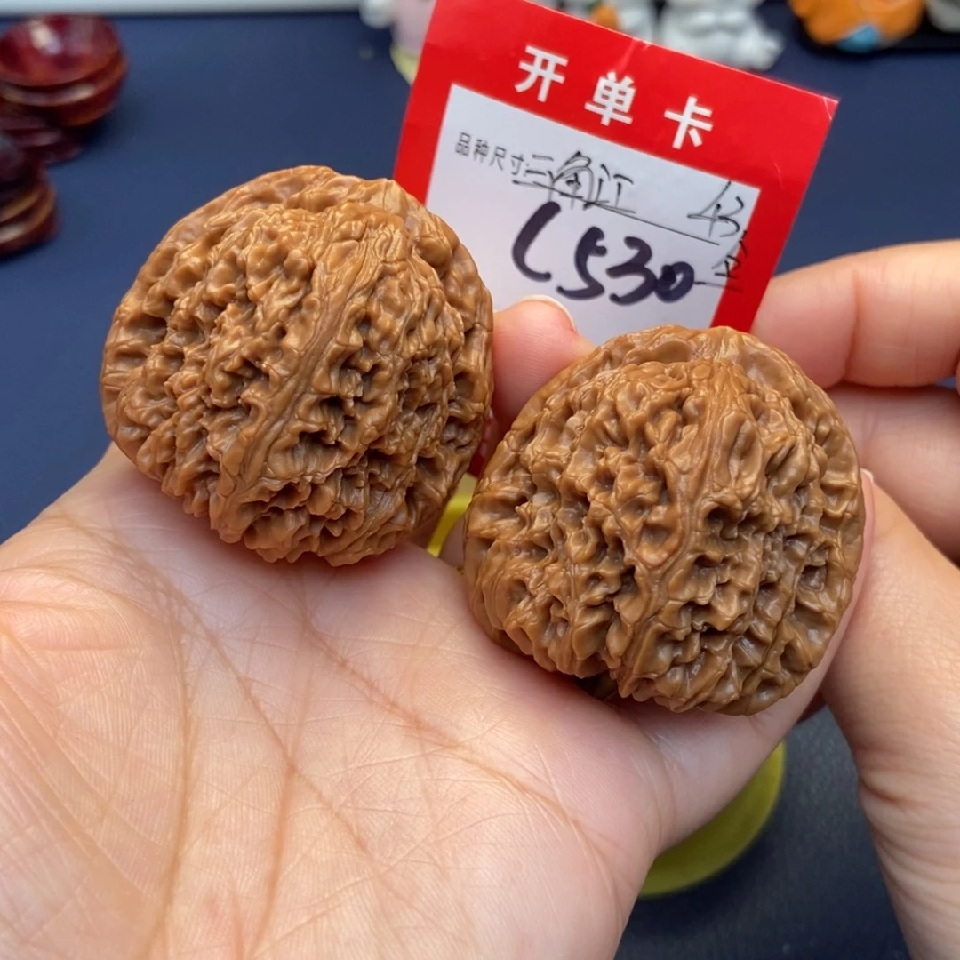 吊坠文玩核桃文玩核桃