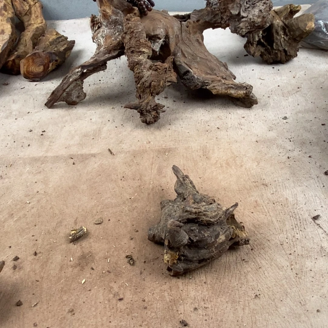 s***@黄花梨/降香黄檀降香黄檀黄花梨手