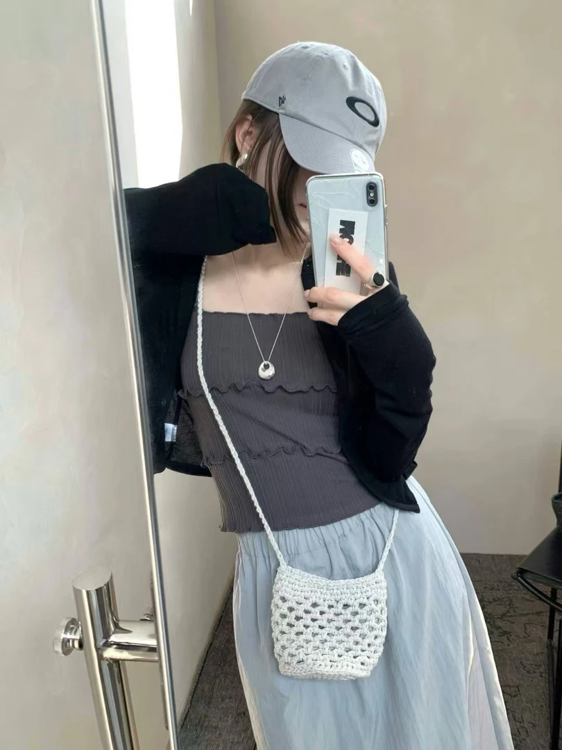韩系小众设计百搭褶皱木耳边吊带 高弹细肩带辣妹风修身内搭上衣