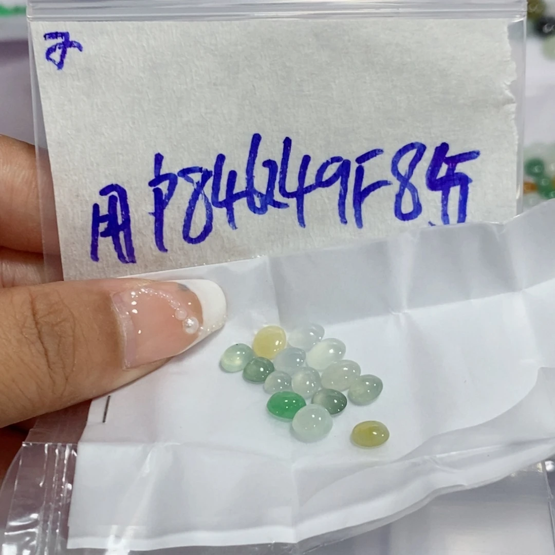 用***0定制翡翠未镶嵌不