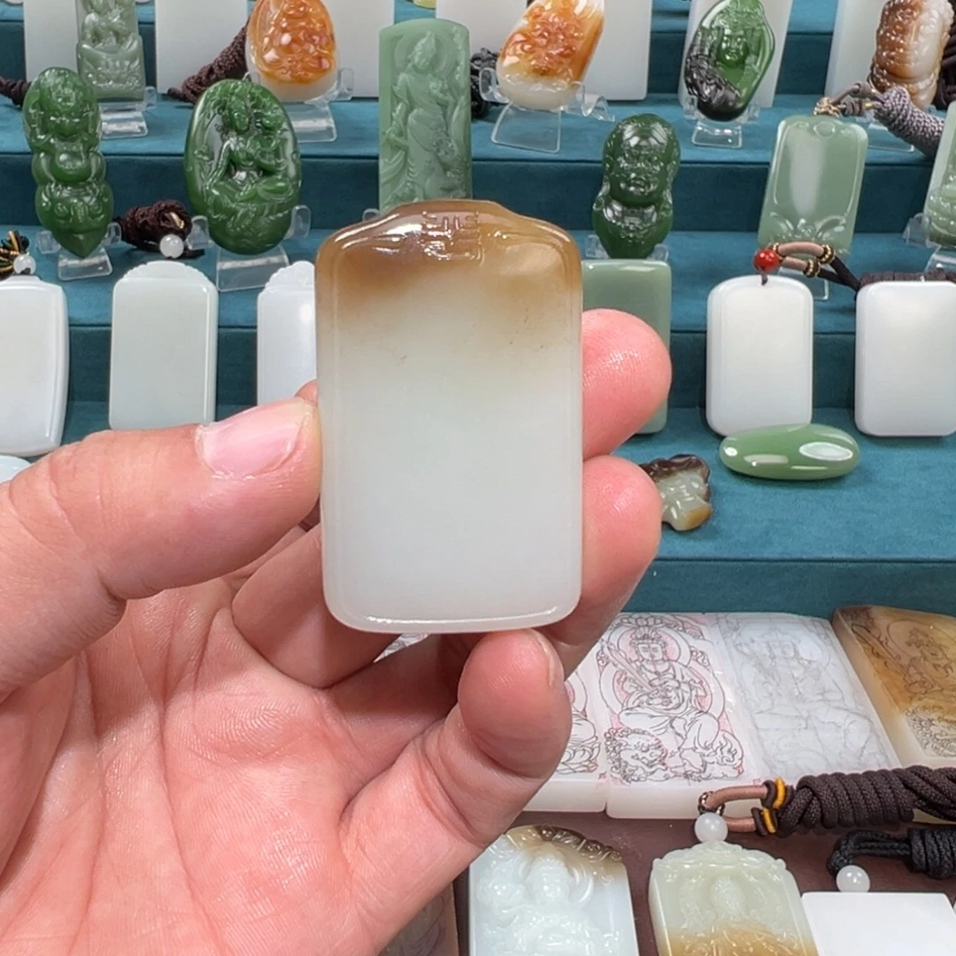 定制和田玉未镶嵌和田玉