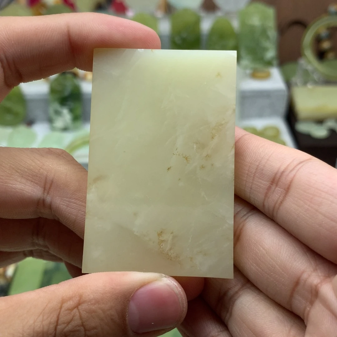 岫玉未镶嵌吊坠(不含链)