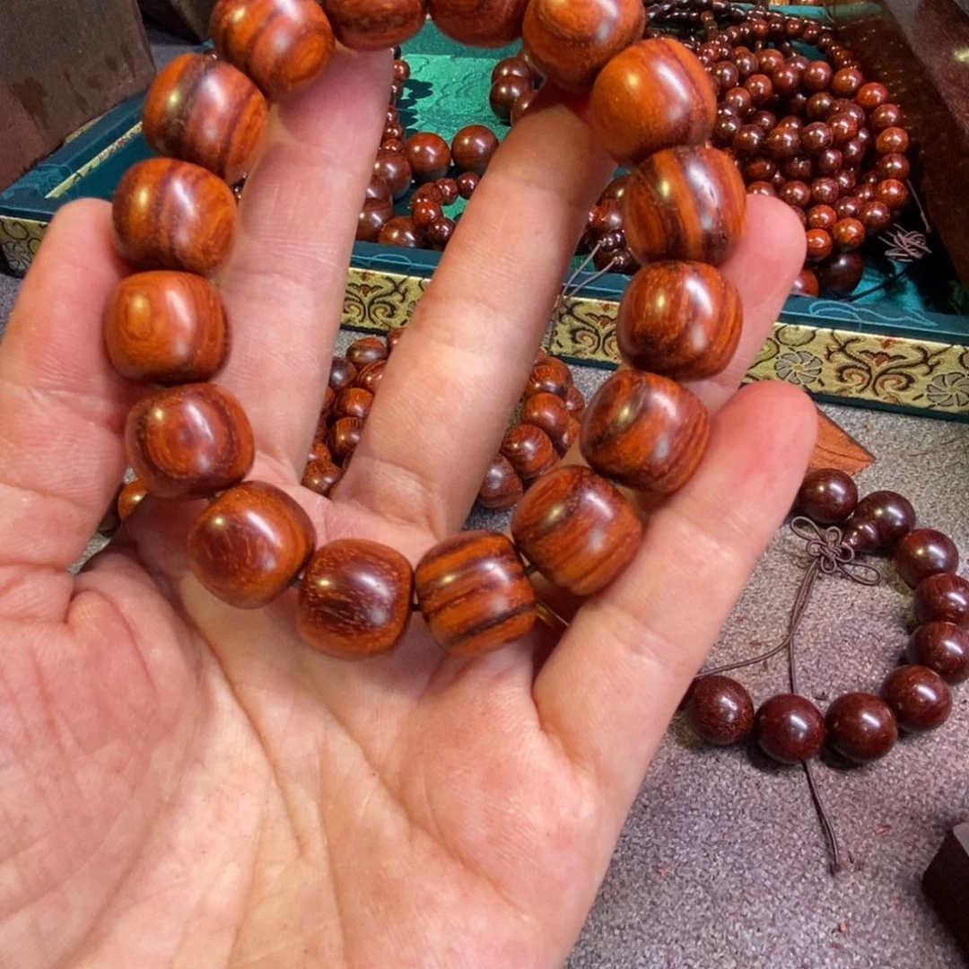 檀香紫檀（小叶紫檀）纷**尘