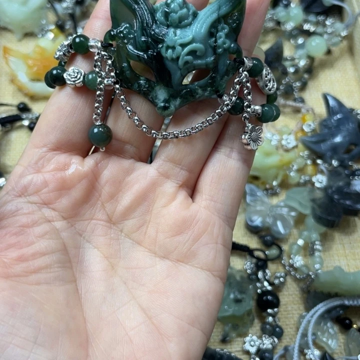 蛇纹石玉合金颈饰