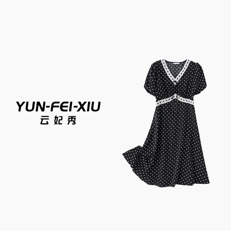 云妃秀大码女装连衣裙休闲时尚胖妹妹显瘦宽松韩版遮肉减龄夏6011