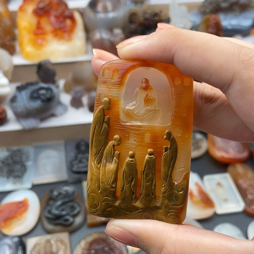睡***仔玛瑙/玉髓颈饰未镶嵌