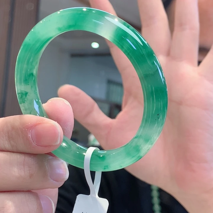 石英质玉未镶嵌手链卡55.4