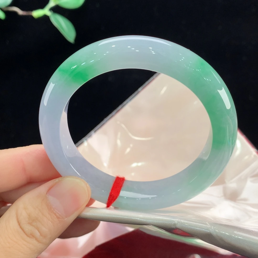 翡翠未镶嵌手镯0478